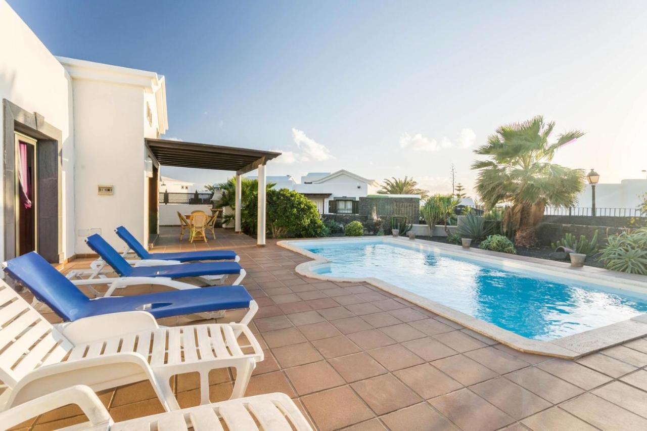Villa Tania - Villa Independiente Con Piscina Privada Playa Blanca  Exterior foto